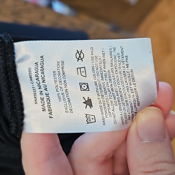 Nike Shirt - Picture 2 of 2